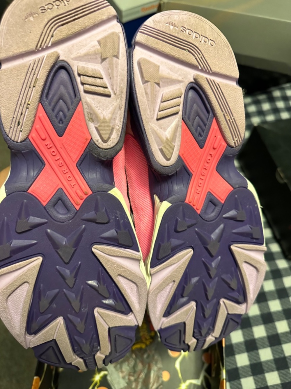 Adidas - Picture 3 of 3